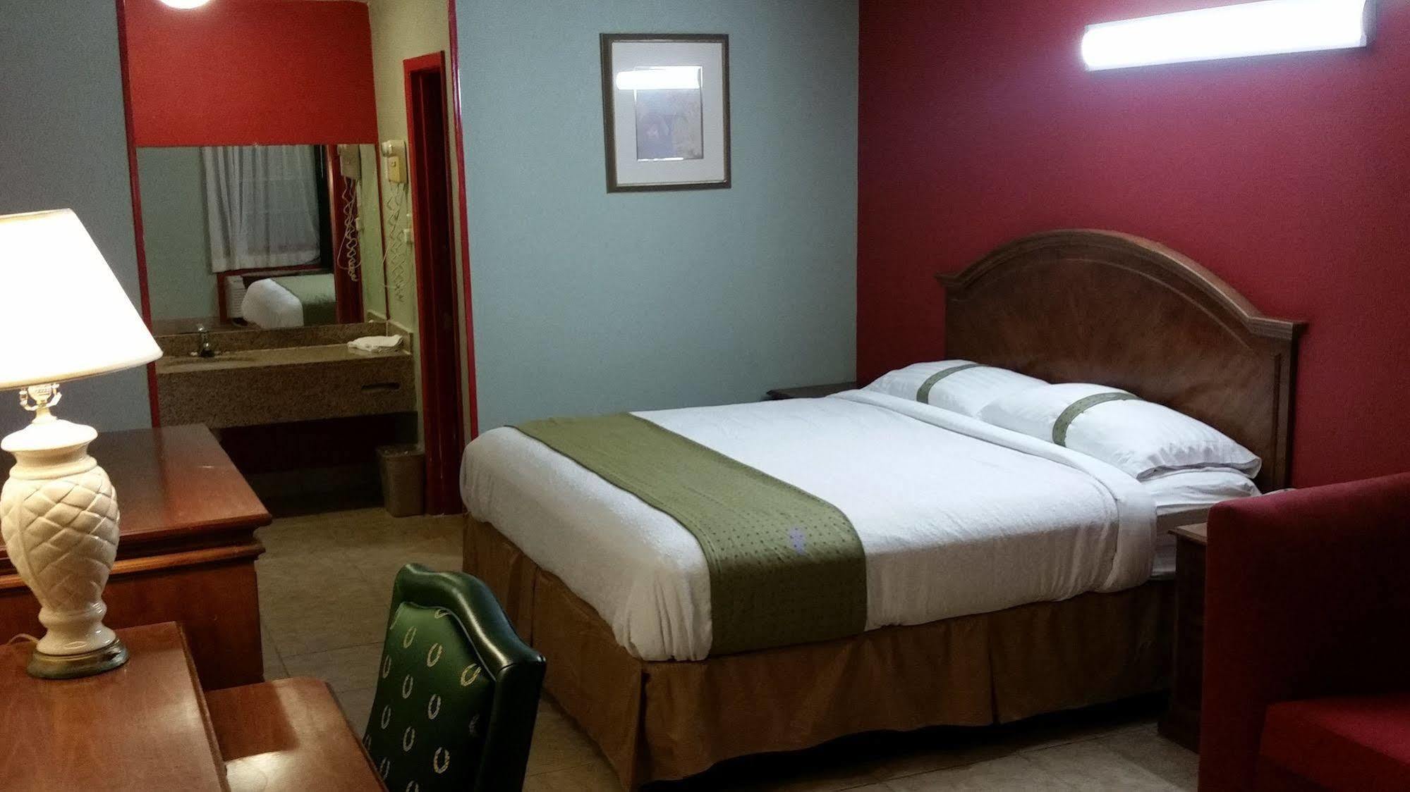 Texas Inn Brownsville Esterno foto